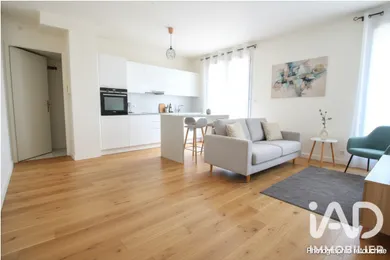Apartment in Roissy-en-Brie (77680)
