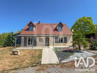 House in Estivareilles (03190)