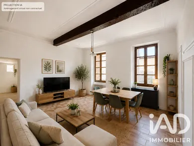Apartment in Saint-Rémy-de-Provence (13210)
