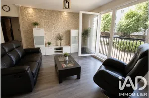 Appartement à Sainte-Geneviève-des-Bois (91700)