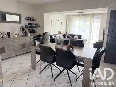 Townhouse in Tressange (57710)