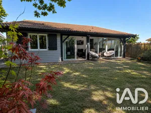 House in Le Barp (33114)