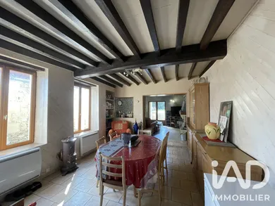 Maison à Châteauneuf-Val-de-Bargis (58350)