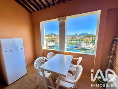 Appartement à Grimaud (83310)