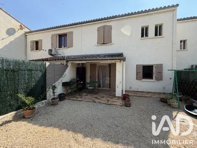 Appartement à Nyons (26110)