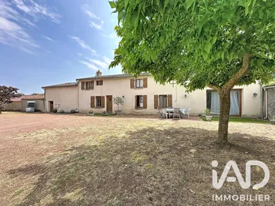 Park home in Thouars (79100)