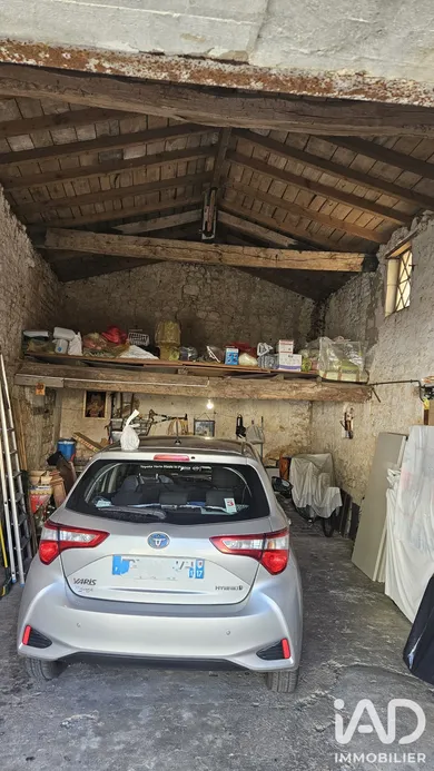 Garage à Taillebourg (17350)