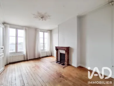 Duplex à Pontoise (95300)