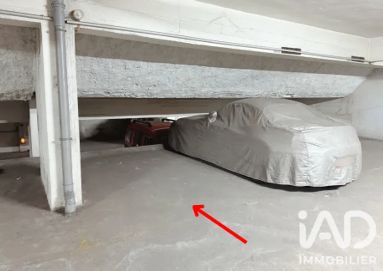 Parking 10 m² · à Paris · 10 m² · 25 500 €