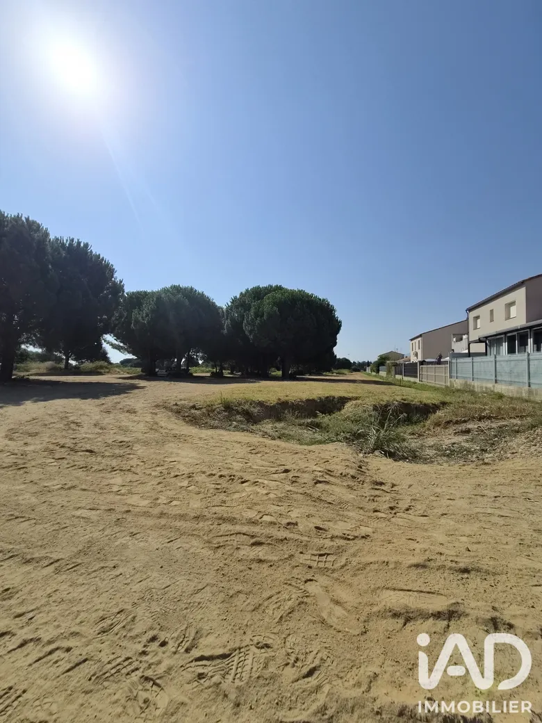 Terrain à Latour-Bas-Elne (66200) · 139 000 €