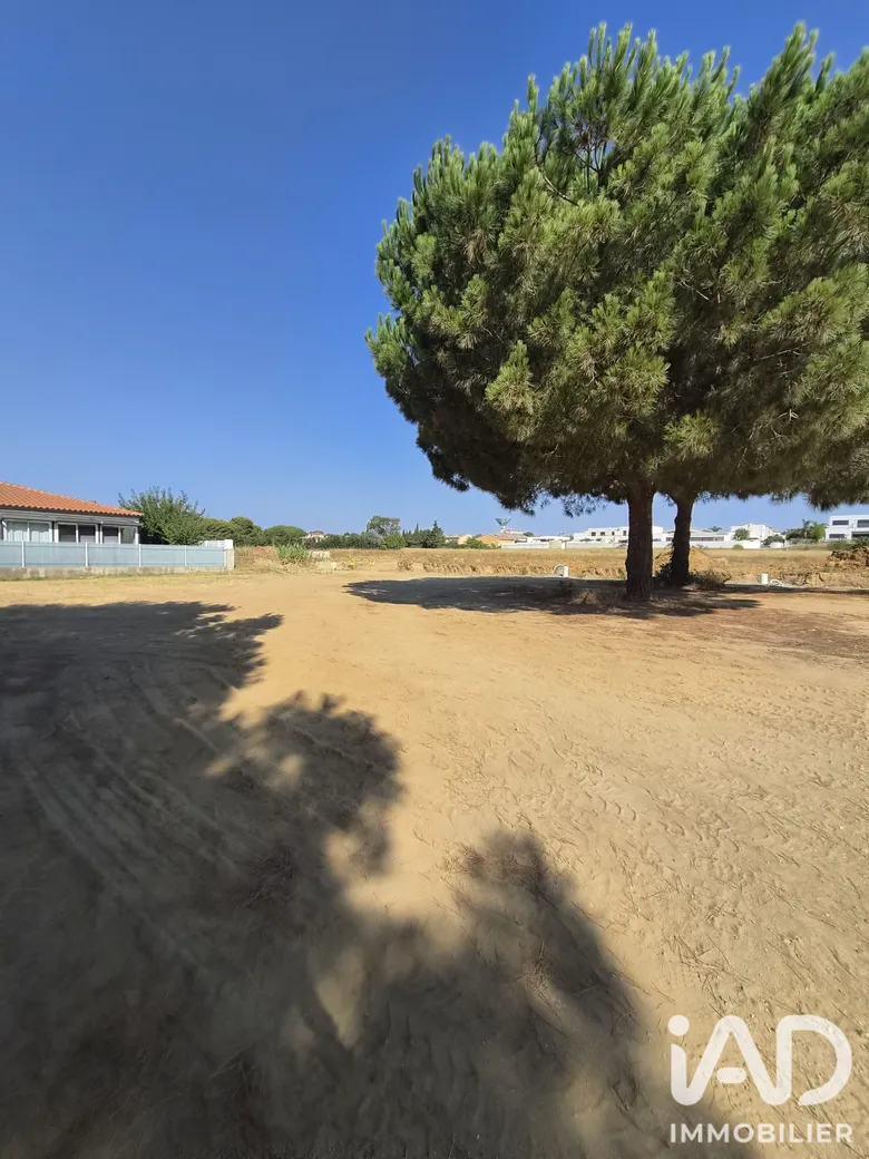 Terrain à Latour-Bas-Elne (66200) · 104 000 €