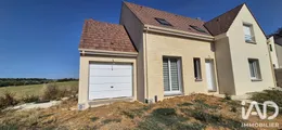 Traditional house in Presles-en-Brie (77220)