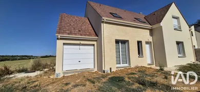 Maison traditionnelle à Presles-en-Brie (77220)
