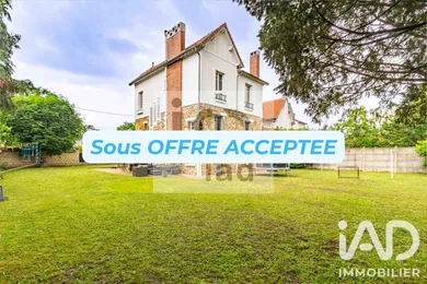 Maison traditionnelle à Le Vésinet (78110)