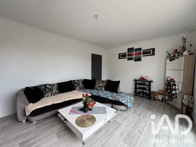 House in Aiffres (79230)