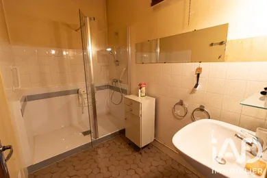 Townhouse in Labastide-Saint-Pierre (82370)