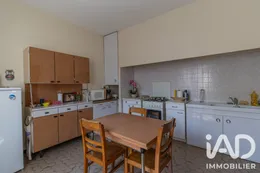Townhouse in Labastide-Saint-Pierre (82370)