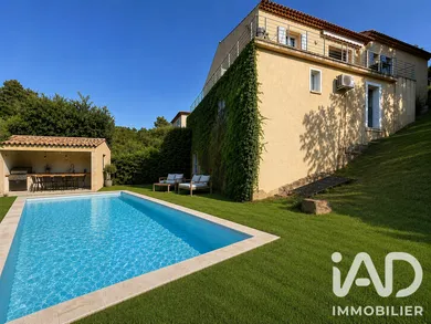 Traditional house in Taradeau (83460)