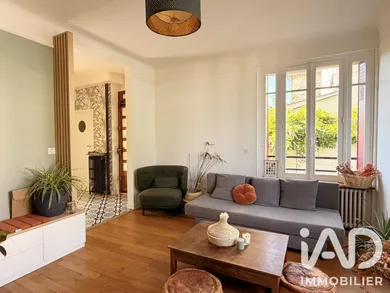 Townhouse in Montmorency (95160)