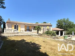 Traditional house in Connaux (30330)
