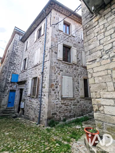 Immeuble à Largentière (07110)