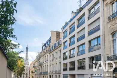 Apartment in Paris (75016)