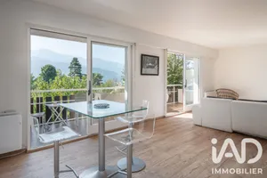 Apartment in Saint-Ismier (38330)
