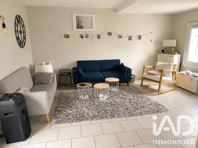 House in La Chapelle-Saint-Mesmin (45380)