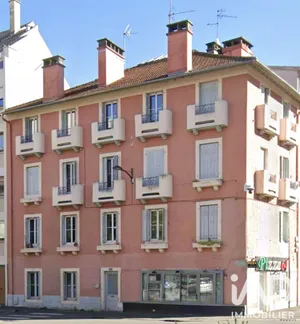 Immeuble à Pau (64000)