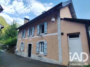 Village house in Sarrance (64490)
