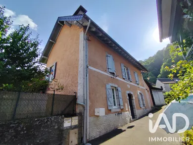 Maison de village à Sarrance (64490)