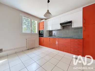 Maison à La Queue-en-Brie (94510)