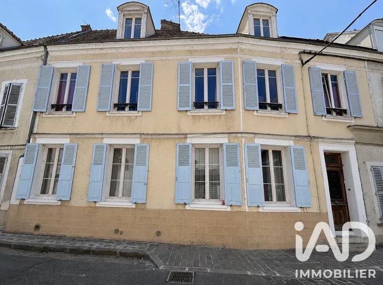Maison 6 pièces 183 m² · à Bray-sur-Seine · 183 m² · 189 000 €