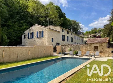 Immeuble à Saint-Maixent-l'École (79400)
