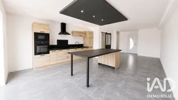 Townhouse in Lorette (42420)