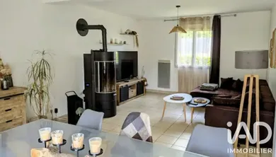 Maison à Le Perrey (27500)