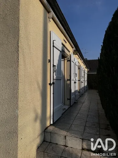 Pavillon à Warluis (60430)