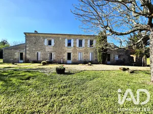 Immeuble à Blaye (33390)