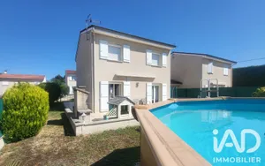Maison traditionnelle à Saint-Jean-Bonnefonds (42650)
