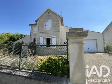 Maison à Pons (17800)