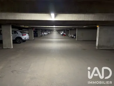 Parking à Ivry-sur-Seine (94200)