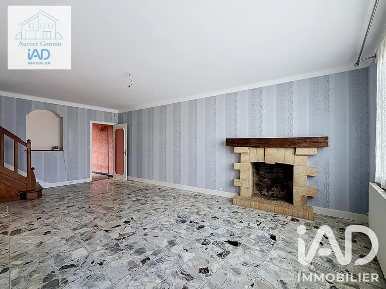 Maison 5 pièces 91 m² · à Sancoins · 90,8 m² · 87 000 €