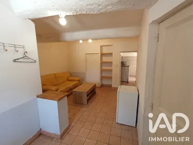 Appartement à Carpentras (84200)