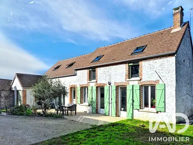 House in Villeblevin (89340)