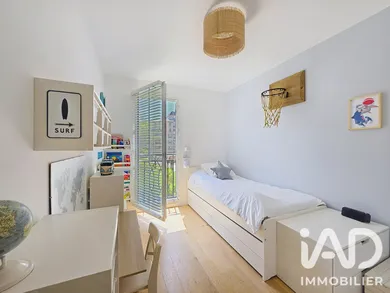 Appartement à Le Plessis-Robinson (92350)