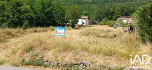 Building plot in Thueyts (07330)