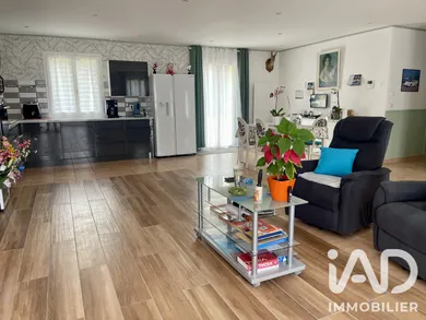 Maison à Armeau (89500)