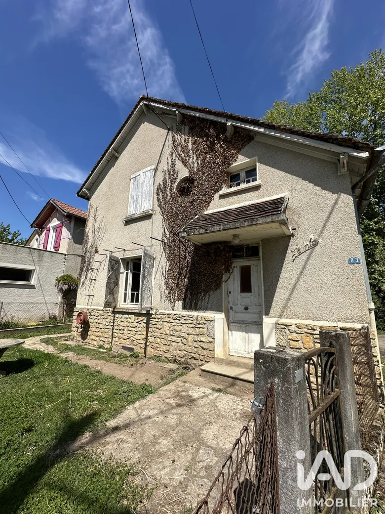 Maison 4 pièces 81 m² · à Saint-Céré · 81 m² · 55 000 €