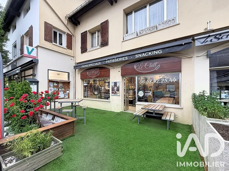Local commercial 90 m² · à Valdeblore · 90 m² · 264 000 €