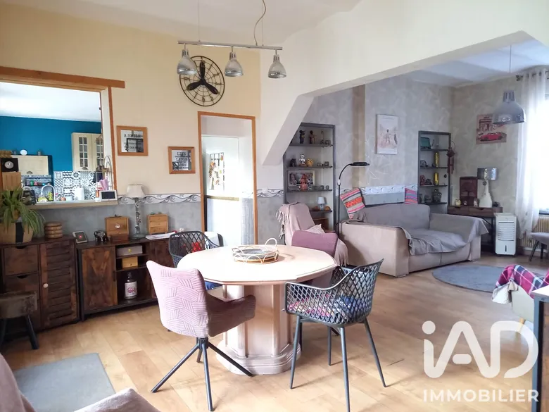 Maison 7 pièces 142 m² · à Jeumont · 142 m² · 183 000 €